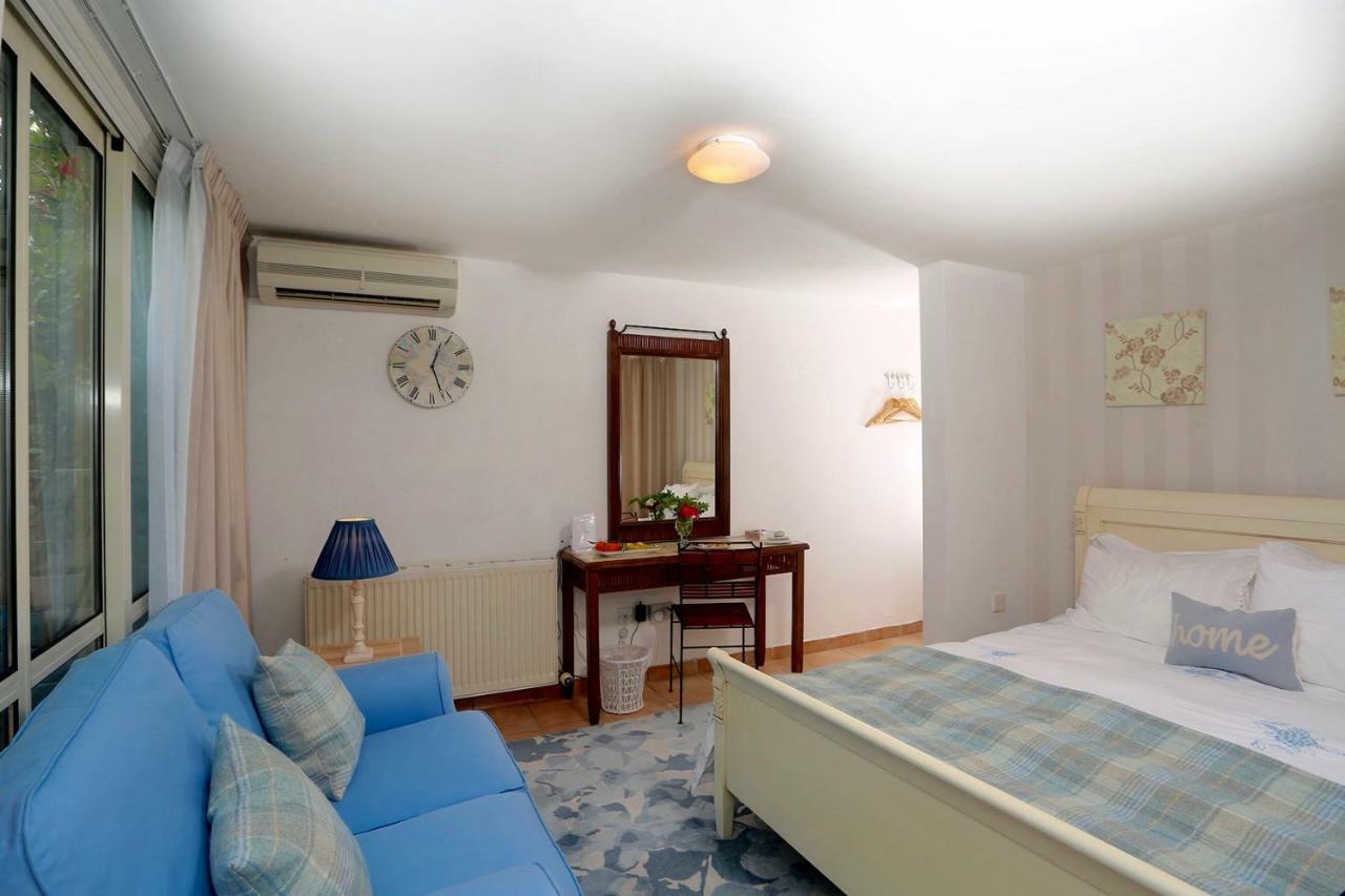 Sunny Garden Studio Hotel Nicosia Exterior photo